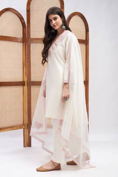 Off-white kurta with resham, zari embroidery on neckline and sleeve hem. Paired with straight pant and dupatta. - Aza Fashions Resham Work, Zari Embroidery, Kurta Set For Women, White Kurta, Silk Organza, Kurta Set, Pants Pattern, Straight Pants, Set For Women