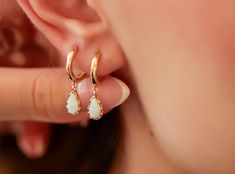 14k Gold Dangled Earrings With Opal Stone, Dangle Earrings With Opal Stone, Earrings With Opal Stone, Gold Earrings With Gemstones - Etsy Türkiye Stone Dangle Earrings, Color Harmony, Stone Gold, Opal Stone, Everyday Jewelry, Stone Earrings