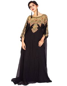 Subhanallah Chic A-line embroidered farasha dress Black 👗 Shop latest Kaftan which are made up from best quality fabrics with latest styles from our large collections at https://bit.ly/3eafqPe Shop Now : https://bit.ly/3Mayg88 Buy online @ $65 #kaftanstylemaxidresses #kaftansdesigns #kaptanclothes #khaftandress #ladieskaftandresses #arabicattire #caftan Luxury Embroidered Black Kaftan, Kids Kaftan, Kaftan Style, Net Lehenga, Moroccan Caftan, Islamic Clothing, Black Tunic, Hip Dress, Kaftan Dress