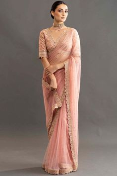 Rose Gold Saree Blouse Designs, Net Saree Styling, Heavy Sarees For Wedding, Pink And Gold Saree, Rose Gold Saree, Zardosi Saree, Kavitha Gutta, Engagement Saree Look, Pastel Saree