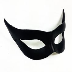 Black Leather Mask  Catwoman Batgirl Batman by ReliableLeather Cheap Fitted Black Costume, Superhero Mask Black, Batman Woman Costume Batgirl, Black Leather Bunny Mask, Batgirl Face Mask, Purple Catwoman Mask, Batwomen Mask, Cat Woman Batman Costume, Black Masks For Masquerade And Cosplay Events