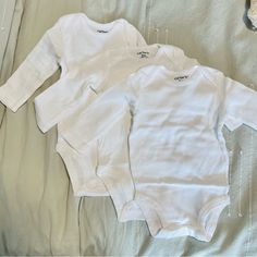 3 Carter Longe Sleeve Onesies. Brand New Stretch Long Sleeve Tops For Playwear, White Cotton Stretch Onesie, Fitted Long Sleeve Bodysuit For Playtime, Unisex Long Sleeve Cotton Sets, Fitted Long Sleeve Tops For Playwear, White Stretch Cotton Onesie, Fitted Long Sleeve Sets For Playwear, Basic White Tops For Playwear, White Stretch Cotton Sets