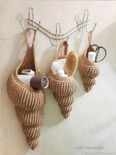 Bathroom Storage Baskets, Crochet Shells, Coastal Crochet, Little Bathroom, Coastal Theme, Crochet Idea, Mode Crochet, Deco Originale, Fun Crochet