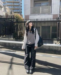 Japan Outfit, Downtown Outfits, Sock Outfits, Korean Girl Fashion, Fashion Inspo Outfits, Stylish Outfits