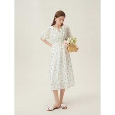 Embrace elegance and comfort with our Summer Floral Embroidery Midi Dress, perfect for the modern woman who loves to combine style with ease. Featuring intricate floral embroidery and a flattering empire waist, this dress is your new go-to for a variety of occasions, from office meetings to weekend getaways. Product Features Fabric Composition: Crafted from a blend of 57.4% Polyester and 42.6% Acetate, offering a smooth, lightweight feel. Design: Exquisite floral embroidery adorns this A-line si Sleeves For Women, Office Fashion Women, Empire Waistline, Sophisticated Dress, Versatile Dresses, Summer Floral, Lantern Sleeves, Office Ladies, Weekend Getaways