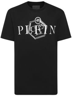 black/white cotton logo print to the front round neck short sleeves straight hem Versace Sneakers, Mens Casual Dress Outfits, Mens Casual Dress, Custom Watch, Summer Beach Wear, Philipp Plein, Cotton Logo, Mens Casual, T Shirt Vest