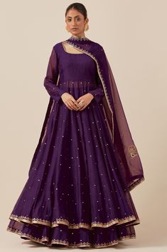 Designer Anarkalis - Buy Anarkali Suits & Dresses for Women Online 2024 Anarkali Skirt, Anarkali Designs, Anarkali Dress Pattern, Dress Design Patterns, Violet Color, Simple Pakistani Dresses, Designer Party Wear Dresses, Designer Dresses Casual, Stylish Party Dresses