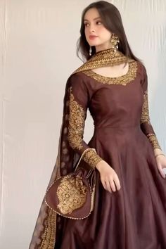 Asian Fits, Brown Wedding Dress, Asian Style Clothes, Latest Bridal Lehenga Designs, Latest Bridal Dresses