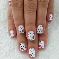 Get inspired by the best Valentine's Day nail art of Instagram! Groomed Nails, Valentine Nail, Dot Nail Art