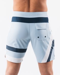 HIGHLIGHTS.. Unlined boardshort. 9” inseam Reflective branding at leg opening and back waistband Elastic waistband with adjustable self-tie drawcords Color-blocking panelling Water resistant fabric FIT SUGGESTION. This item runs true to Alphalete’s standard sizing.. Fit is based off of waist size in inches.. If you are between sizes, we recommend sizing up for a relaxed fit.. Eric is 6’2”/188cm, wearing a size 32. MATERIALS AND WASHING DIRECTIONS. 67% Nylon, 23% spandex. Due to the high saturati Aztec Shorts, Tank Top Bras, Black Accessories, Water Resistant Fabric, Board Shorts, Tank Top Shirt, Sports Bra, Relaxed Fit, Navy