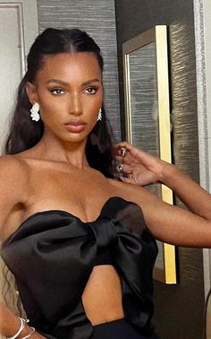 Jasmin Tookes, Jasmine Tookes, Wedding Hair Inspiration, Naomi Campbell, Elegant Hairstyles, Prom Hair, Hair Looks