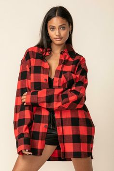 Red Buffalo Plaid Shacket Red And Black Plaid Shirt Outfit, Red Black Buffalo Check Outfit, Black Plaid Shirt Outfit, Red And Black Plaid Shacket Outfit, Red Plaid Shirt Outfit, Red Winter Flannel Shirt With Pockets, Oversized Red Flannel Shirt Casual, Oversized Red Flannel Shirt, Shacket Outfit Women