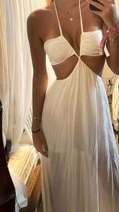 White Maxi Dress Beach, Cut Out Prom Dress, Cut Out Prom Dresses, Prom Dress White, Maxi Dress Beach, White Maxi Dress, Dress Beach, White Maxi