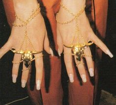 Dope Jewelry, Arabian Nights, Jewelry Lookbook, Pretty Jewellery, Looks Vintage, Divine Feminine, Cute Jewelry, Bling Bling, Middle East