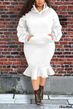 Olivia Mark - Premium Plus Size Co-ord Set: Hooded Collar, Solid Patchwork, and Pocket Accents Plus Size Outfits For Women, Two Is Better Than One, Cream Outfits, Cute Plus Size, Fishtail Skirt, Plus Size Two Piece, Stylish Plus, Summer Styles, Trendy Clothes