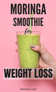 Yummy and healthy weight loss smoothie with moringa powder. Moringa smoothie for weight loss - my easy recipe. Fat Burner Smoothie, Nutritious Smoothie Recipes, Diet Smoothie Recipes, Fat Burning Smoothies, Detox Drinks Recipes, Morning Smoothie, Healthy Detox