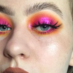 @summerrosemakeup Makeup Ideas Crazy, Bright Pink Makeup, Makeup Rose, Neon Makeup, Makeup 101, Rave Makeup, Magical Makeup, Simple Eye, Ethereal Makeup