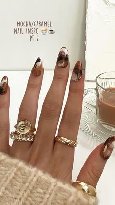 Brown Long Nails, Bridal Jewelry Indian, Nails Marble, Boho Bridal Jewelry, Indian Henna, Spring Nail Designs, Almond Acrylic Nails, Knuckle Ring, Neutral Nails