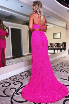 Vestido de graduación de lentejuelas de dos piezas de naranja con vestidos de noche formales de hendidura Dress Display, Prom Dresses Yellow, Mermaid Prom Dress, Corset Dress Prom, Mermaid Sequin, Piece Prom Dress, Sophisticated Dress, Tulle Prom Dress, Pink Sequin