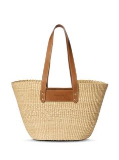 Find SHINOLA Indego Straw Basket Bag on Editorialist. The Shinola Straw Basket Tote Bag is crafted from straw and features a de-bossed logo, two long top handles, an open top, a main compartment, and an internal slip pocket. It also includes stud detailing. Basket Tote, Straw Basket, Debossed Logo, Versace Outfit, Chanel 2, Demi Fine Jewelry, Basket Bag, Pump Sandals, Ballet Flat Shoes