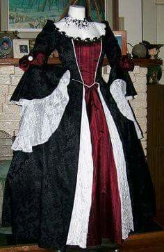 Medieval dress Pirate Gown, Halloween Wedding Dresses, Wench Costume, Pirate Wedding, Pirate Dress, Gothic Dresses, Spooky Things