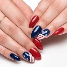 Popular 4th Of July Nails To Feel Like Americas Supergirl ★ July 4 Nails, 4th Of July Nails Design, Ombre Nails Diy, Nail Art For Toes, Short Nails Simple, 4th Nails, Patriotic Nail, Patriotic Nails Design, Easy Nail Art Ideas