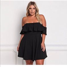 Rosianna Black Off The Shoulder Ruffle Swing Mini Dress. Brand New With Tags 2xl Black Off-shoulder Dress With Ruffle Hem, Plus Size Clothing Stores, Sleeve Ruffles, Look Plus Size, High Waist Dress, Mothers Dresses, Moda Plus, Trendy Plus Size Clothing, Plus Size Womens Clothing