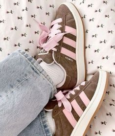 #adidas #womensshoes #shoes #pink #justagirl #coquette Pretty Sneakers, Trendy Shoes Sneakers, Preppy Shoes, Pretty Shoes Sneakers, Brown And Pink, Girly Shoes, Adidas Campus