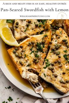 Pan-Seared Swordfish with Lemon Caper Sauce. Baked Swordfish, Easy Fish Dinners, Salad Gluten Free, Swordfish Steak, Swordfish Recipes, Lemon Caper Sauce, Desk Lunch, Caper Sauce, Sea Foods