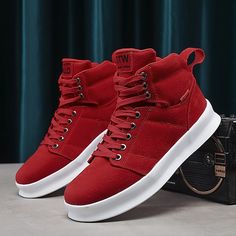 Category:Boots,Sneakers; Upper Materials:PU; Season:Spring,Fall; Gender:Men's; Size Suggestion:standard size, select your usual size; Toe Shape:Round Toe; Style:Sporty,Casual; Boot Shaft:Booties / Ankle Boots; Outsole Materials:TPR (Thermoplastic Rubber),TPU (Thermoplastic Polyurethane); Occasion:Outdoor,Xmas,Christmas; Closure Type:Lace-up; Function:Comfortable,Breathable,Slip Resistant; Pattern:Solid Colored; Listing Date:07/18/2023; 2024 Trends:High Top Sneakers; Foot Length:; Size chart date source:Provided by Supplier.; US Size:; UK Size:14.5; EU Size:50 Mens Boots Online, High Top Basketball Shoes, Style Sportif, Booties Ankle Boots, Men’s Boots, Sporty Casual, Green Spring, Boots Sneakers, Boots High