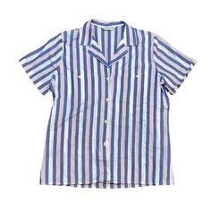 Vintage Levi Strauss & Co. Striped Button Collared Shirt   -in excellent conditon   -no rips, snags, stains or holes   -classic striped print   -red, white and light blue color  -tag has been cut out but it seems to be a size small -------------------------------------------- Fore more treasures & browsing, please visit my Etsy Shop: https://www.etsy.com/shop/5BARESVINTAGEFINDS For other fun vintage finds, take a peek at my mom's and my aunt's Etsy Shops below:  https://www.etsy.com/shop/2SISTERSTREASURES4U https://www.etsy.com/shop/PIECESOFOLD4 Button Collar Shirt, Levis Strauss, Navy Velvet, Color Tag, Collared Shirt, Levi Strauss & Co, Light Blue Color, Levi Strauss, Vintage Levis