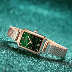 ROSE GOLD SQUARE DIAL FOR WOMEN BRACELET WATCH Square Watches, Rose Gold Square, Green Watch, Set Bracelet, Bracelet Watches Women, Green Malachite, Rose Gold Watches, Women Watches, Stainless Steel Mesh