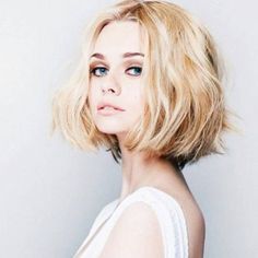 Torn Between Short or Long Styles? Let Hair Extensions Help You Decide Hair Color 2017, Trendy Bob, Corte De Cabelo Masculino, Short Wavy Hair, Easy Hairstyle, Short Blonde