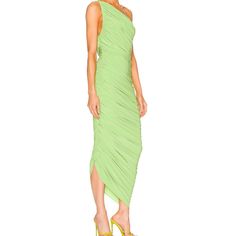 Norma Kamali Diana Gown Size Smalll Gemini Green **New With Tags** Green Ruched Dress For Gala, Pre-draped Green Ruched Dress, Green Floor-length Ruched Dress, Green Draped Dress For Gala, Green Dress For Gala, Fitted Green Mini Dress For Gala, Green Dresses For Spring Gala, Green Spring Gala Dress, Green Gala Midi Dress