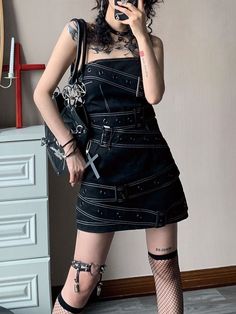 This price is for a dress only. Dress Waistline:Natural WaistNeckline:Straight Neckline  	 		 			Size 			S 			M 			L 		 		 			Full Length 			75 			76 			77 		 		 			Bust 			78 			82 			86 		 		 			Waist 			66 			70 			74 Punk Dresses, Cyberpunk Dress, Strapless Black Dress, Dark Punk, Punk Dress, Music Festival Outfits, Black Strapless Dress, Straight Neckline, Pop Punk