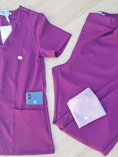 Cute Nursing Scrubs, Mommy Son Outfits, Beauty Uniforms, Dental Scrubs, Scrubs Uniform