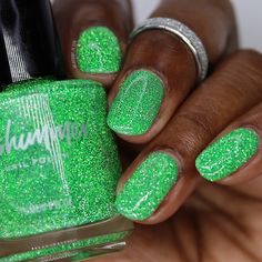 KBShimmer - Nail Polish - Pull It Together Reflective Reflective Nail Polish, Green Effect, Saltwater Taffy, Reflective Nails, Watch Big, Green Polish, Green Nail Designs, Chrysler Building, Cute Toes