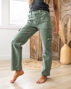 Vervet You Belong With Me Army Green Cargo Jeans Army green Zip up Non Distressed Cargo pockets with buttons Elastic waist Straight fit Good stretch 98.5% Cotton 1.5% Spandex Imported Sizing: 0/24, 1/25, 3/26, 5/27, 7/28, 9/29, 11/30, 13/31, 15/32 Model is wearing a size 1 True to size for Vervet Straight Fit - size up if you are between sizes Need more sizing help? Check out our Jeans Sizing Guide here Measurements on size 1:Rise: 9.5" (mid rise)Inseam: 29"Leg opening: 8"Waist: 13" Green Cargo Jeans, Clothing Aesthetics, You Belong With Me, Green Cargo Pants, Green Cargo, Cargo Jeans, Good Stretches, Army Green, Cargo Pants