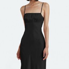 Bec + Bridge Amber Maxi Dress Black Sz 4 Nwt Never Worn I Got It Hemmed Because Was Too Long On Me So Is Now More Midi (I Am 5'4, 112 Lbs, Bra Size 34b) Length From Strap To Bottom: 53.5 Inches - Exposed Zipper Closure On Bodice - Invisible Zipper With A Hook And Eye On Skirt - Not Bra Friendly - Main: 100% Viscose - Contrast: 66% Nylon, 34% Elastane Black Midi Dress With Fitted Bodice And Straight Neckline, Fitted Midi Length Slip Dress For Formal Occasions, Square Neck Midi Dress With Ruched Bodice For Cocktail, Elegant Square Neck Slip Dress For Cocktail, Chic Square Neck Slip Dress For Date Night, Cocktail Midi Dress With Ruched Bodice And Square Neck, Chic Fitted Midi Dress For Dinner, Fitted Midi Length Slip Dress For Cocktail, Chic Square Neck Slip Dress For Cocktail