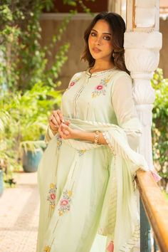 Sea green kurta with thread and sequinwork embroidered floral patterns. Comes with matching palazzo and dupatta. - Aza Fashions Kurta Palazzo Set, Green Thread, Palazzo Set, Flat Collar, Sea Green, Floral Patterns, Set For Women, Aza Fashion, Three Quarter