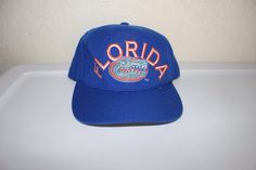 Vintage 90's University of Florida Gators Flex Fit Hat 7-7 3/8 by Sports Specialties It's in great condition Retro Visor Fitted Hat For Sports, Vintage Snapback Hat With Visor For Sports, Florida Gators Baseball, Flex Fit Hats, Types Of Hats, Strapback Hats, University Of Florida, Florida Gators, 7 And 7