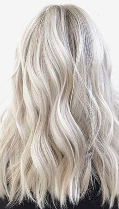 Champagne Blond, Cold Blonde, Ash Blonde Hair Color, Blond Highlights, Ash Blond, Summer Blonde Hair, Ash Blonde Hair Colour, Balayage Blond, John Waters