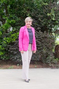 hot pink blazer Work Outfits Frauen, Outfit Ideas For Work