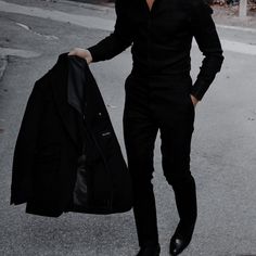 Men Aesthetic Outfits, Black Outfit Men, Aesthetic Outfits Men, Black Suit, Book Boyfriends, Old Money Aesthetic