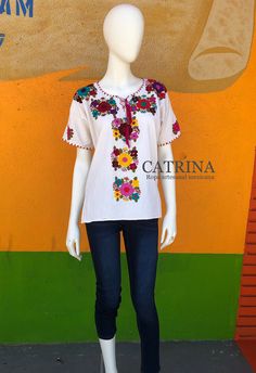 Hand-embroidered blouse 100% cotton blanket fabric Short Sleeve Fitted Dresses For Festivals, Fitted Short Sleeve Dresses For Festivals, Casual Multicolor Dresses For Fiesta, Multicolor Short Sleeve Dress For Festivals, Multicolor Short Sleeve Dress For Fiesta, Traditional Dominican Dress, Cotton Short Sleeve Dress For Fiesta, Short Sleeve Cotton Dress For Fiesta, Cotton Short Sleeve Fiesta Dress