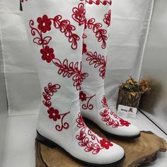 Handmade genuine leather custom made women boots. #rieingboots #suzaniboots #womenboots #customboots #festivalboots #kneehigh #forher #spring #motherdays #eteyadditc #forher #bemyboots Red Boots Women, Medieval Boots, Embroidery Boots, Boots Low Heel, Festival Boots, Riding Boots Fashion, Fashion Cowboy Boots, Leather Embroidery, Unique Boots