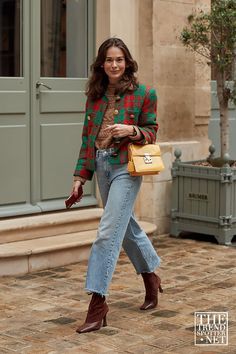 Elegantes Outfit Damen, Elegant Classy Outfits, Look Formal, Nyfw Street Style, Stylish Work Attire, Office Outfits Women, Elegante Casual, Street Style Winter, Street Style Paris