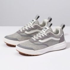 Never Worn, This Style Is Now Discontinued. Grey Wool Exterior. I Have Another Pair Of These Sneakers And They’re Incredibly Comfortable. Classy Sneakers, Vans Tennis Shoes, Vans Shoes Fashion, Peach Shoes, Gray Vans, Platform Tennis Shoes, Vans Ultrarange, Sneakers Vans, Gray Shoes