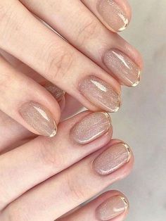 Nude luxury nail art classic design #nail #art #design #colour #style Nails For Saree, Wedding Simple Nails, Short Nails Nail Art Simple, Nail Nude Design, Nude Color Nails With Design, Subtle Gold Nails, Nude Nail Designs Classy, Bridal Nails Gold, Nail Art Nude Color