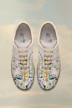 Paint Replica Sneakers Margiela Gats, Replica Sneakers, Maison Margiela Replica, Margiela Sneakers, Margiela Replica, Paint Drop, Designer Clothing Brands, White Spray Paint, Collection Of Shoes